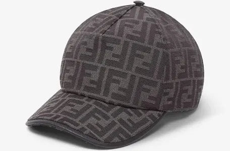 Casquette fendi